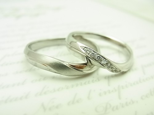 ラパージュの4月のお花♪ 結婚指輪 - マリッジリング ブライダル 婚約指輪 - エンゲージリング 婚約指輪＆結婚指輪 - セットリング 