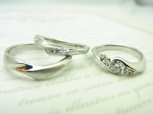 ラパージュの4月のお花♪ 結婚指輪 - マリッジリング ブライダル 婚約指輪 - エンゲージリング 婚約指輪＆結婚指輪 - セットリング 