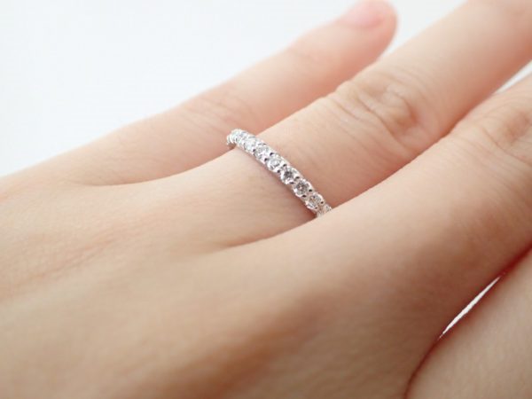 サムシングブルーエタニティリング ファッションジュエリー 結婚指輪 - マリッジリング ブライダル 