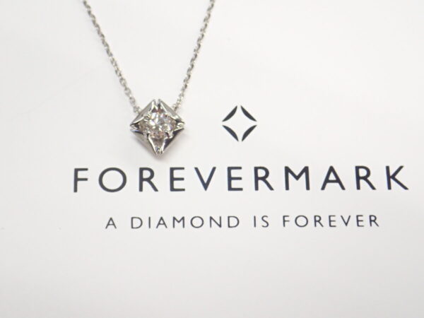 forevermarkフォーエバーマークのダイヤモンドネックレス