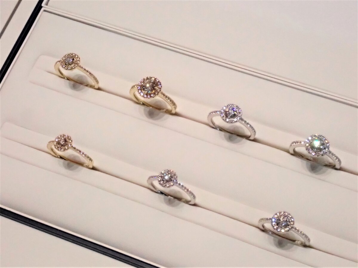 【フェア開催中】デビアスフォーエバーマークのダイヤモンドは世界の天然ダイヤモンドのわずか1％未満？ フォーエバーマーク 